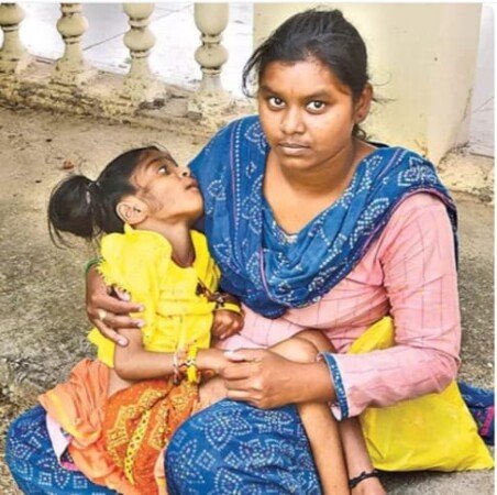 అభయ హస్తం కోసం ఎదురు చూపులు